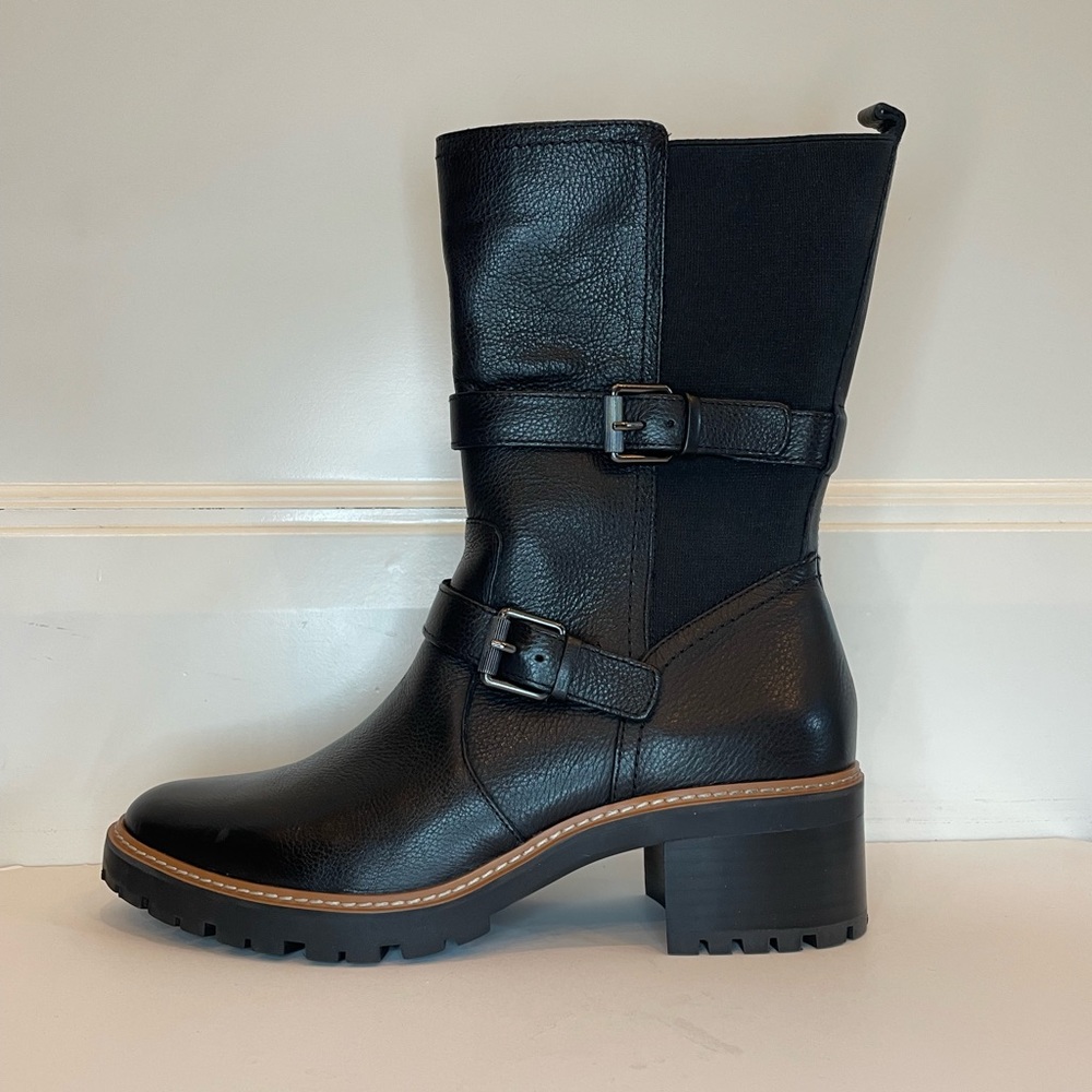 Naturalized Double Buckle Boots; 9.5M